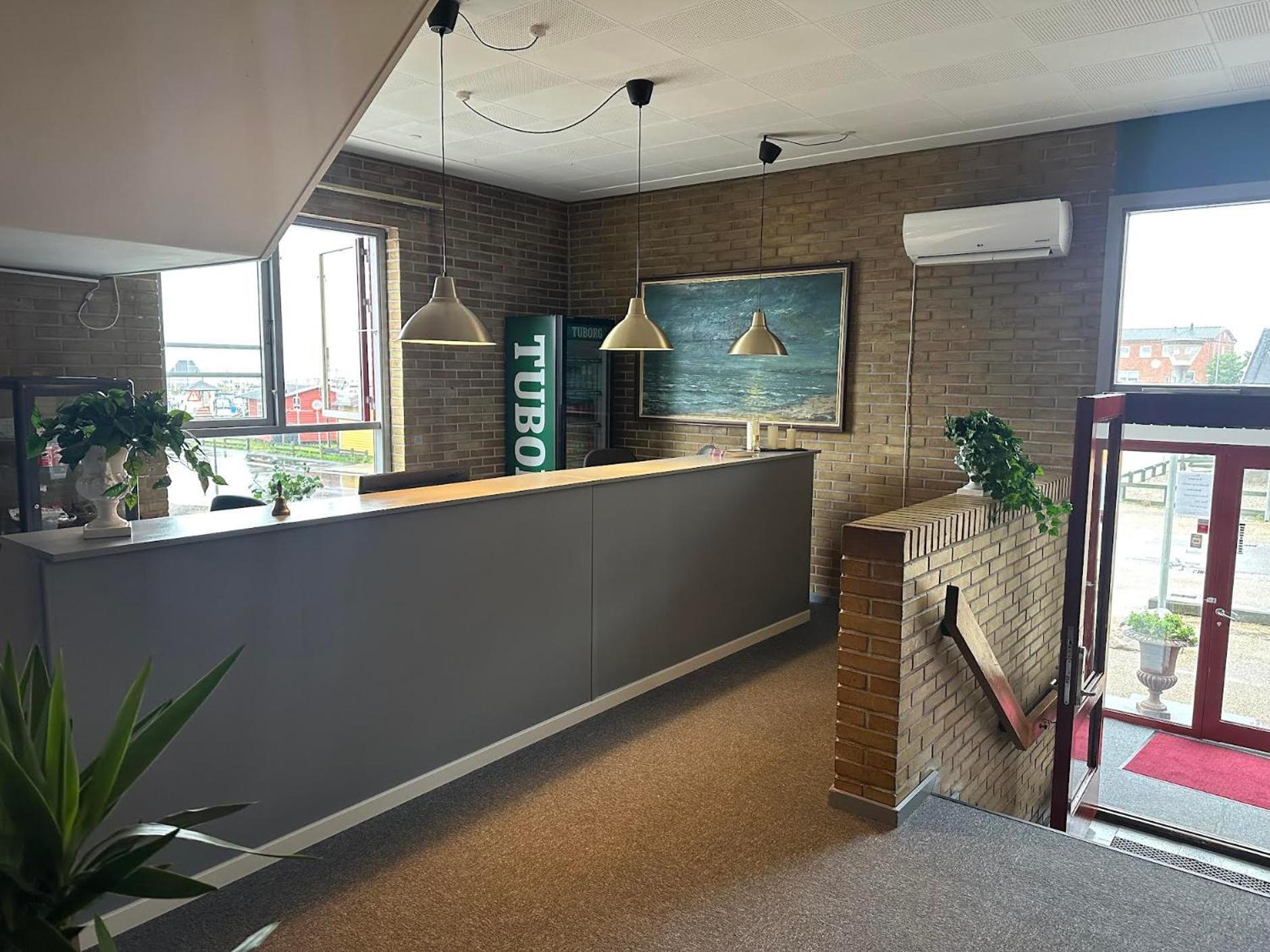 Hotel Hundested Екстериор снимка